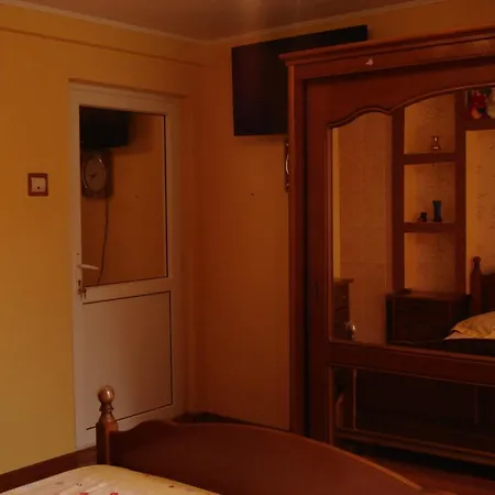 Casa Genoveva Homestay *